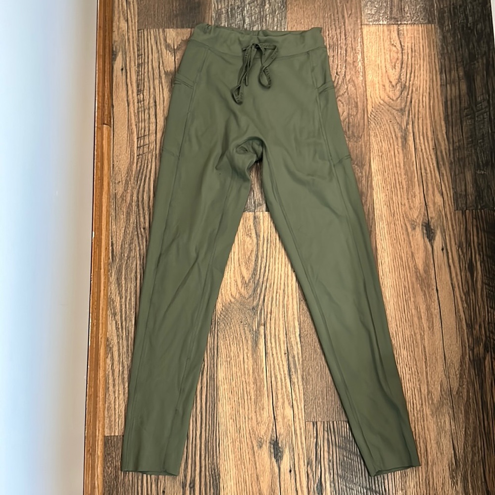 Aerie Offline Leggings Medium